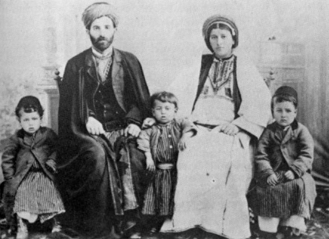 Ramallah Family 1905